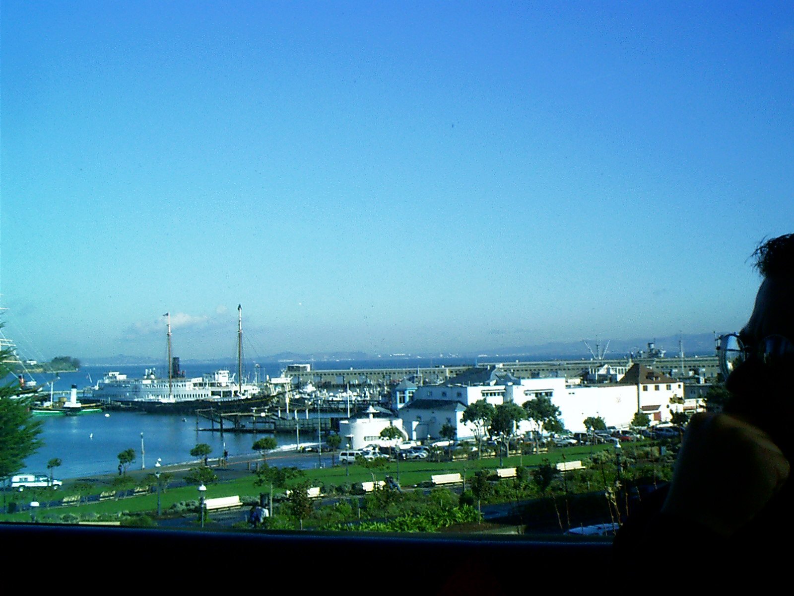 imag0031.jpg