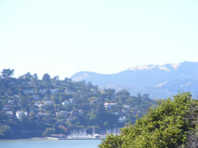 618x457 pixels (34K)