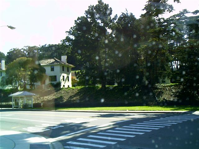 618x457 pixels (63K)